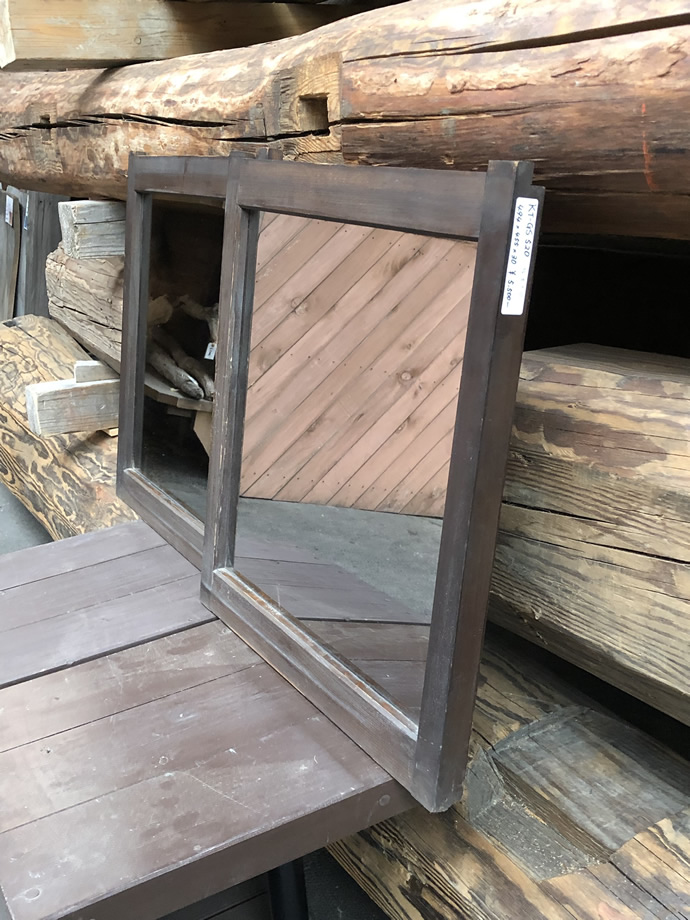 古建具（小型ガラス戸）の古材