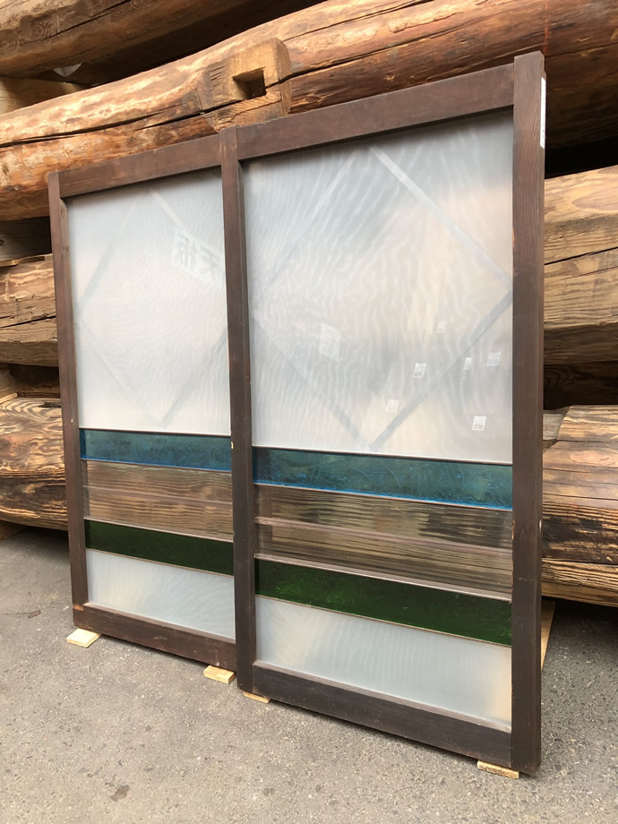古建具（小型ガラス戸）の古材