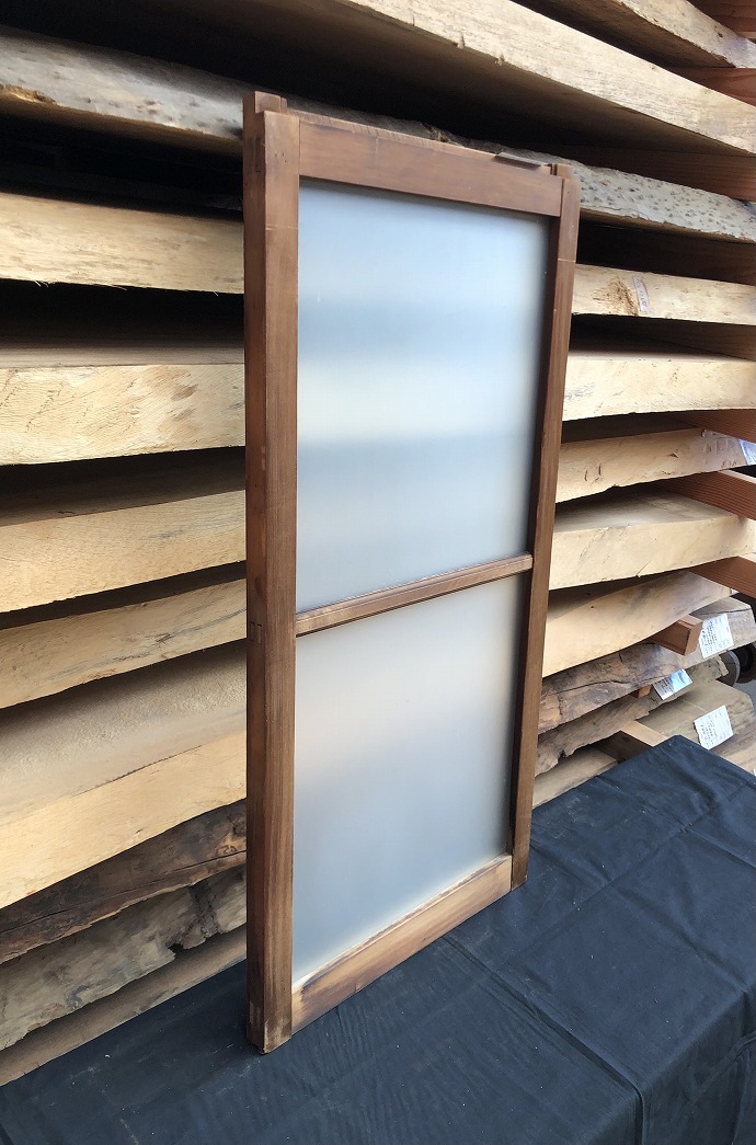 古建具（小型ガラス戸）の古材