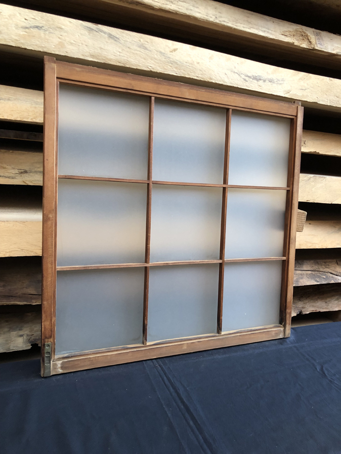 古建具（小型ガラス戸）の古材