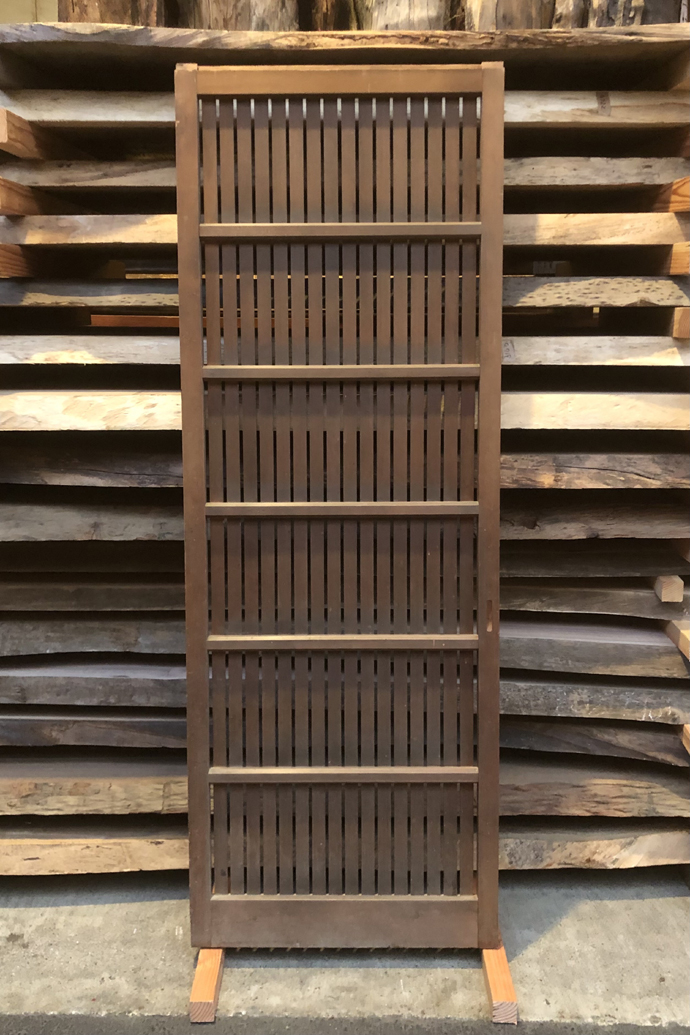 古建具（格子戸）の古材